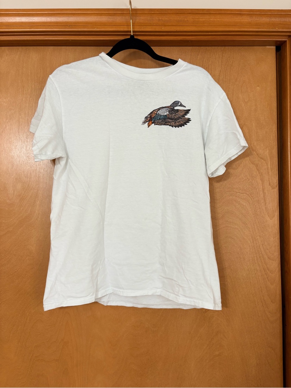 White Men's Short-Sleeve T-Shirt with Duck Graphic